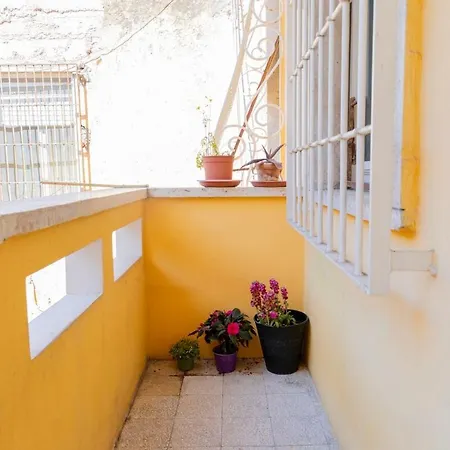 Appartement Vatican-cipro Spacious With A Balcony